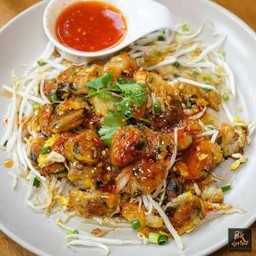 หอยทอด พิเศษ