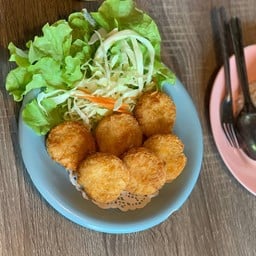 สวนอาหารน้ำค้าง