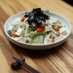 เต้าหู้สลัด