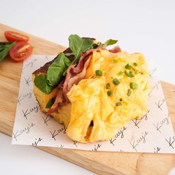 แฮงโอเวอร์เฟรนส์โทส