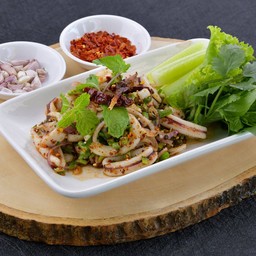 ลาบปลาหมึก