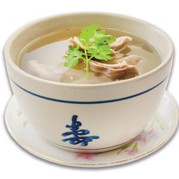 กระเพาะหมูตุ๋นพริกไทยดำ Pork belly soup with black pepper (Zhu du)