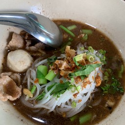 เตี๋ยวเรือคาเฟ่ เลียบทางด่วน