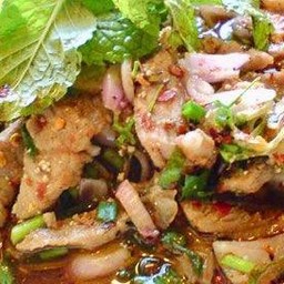 นำ้ตกหมู