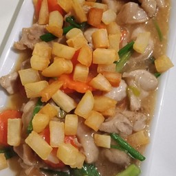 ไก่ผัดเล่าปี่