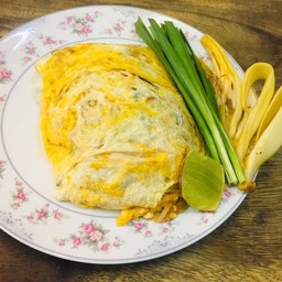 เส้นจันท์มันกุ้ง (ห่อไข่)