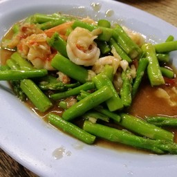 ร้านต้นน้ำ แม่สอด