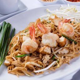 ผัดไทยกุ้งสด