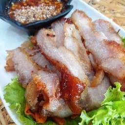 คอหมูย่าง