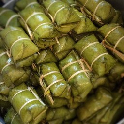 ข้าวต้มมัดไส้กล้วยมัดละ