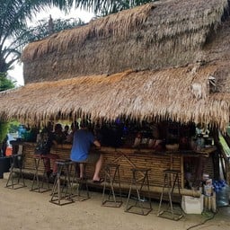 ถนนคนเดินอ่าวลึก