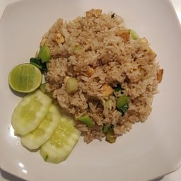 ข้าวผัดคะน้า+เต้าหู้เจ