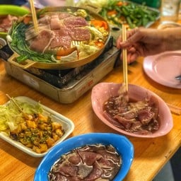แก่นจันทร์ พรีเมี่ยม ตลาดหลังเดอะมอลล์