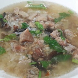 ข้าวต้มหมูบะเต็ง