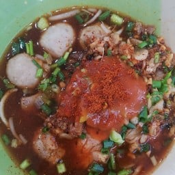 เตี๋ยวหม่าล่าเนื้อน้ำแดง