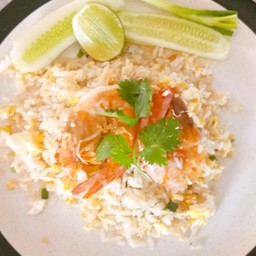 ข้าวผัดกุ้ง พิเศษ