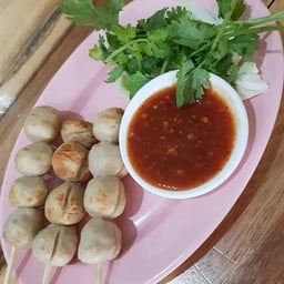 ชอบ