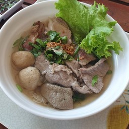 ก๋วยเตี๋ยวหมู