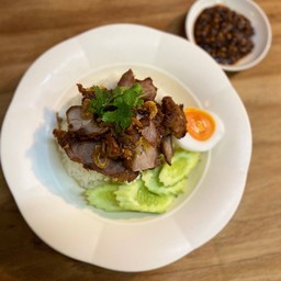 ร้านเจ๊อัญชลี ทำอะไรก็อร่อย