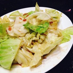 กระหล่ำปลีทอดน้ำปลา