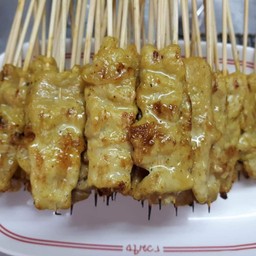 หมูสะเต๊ะไฮโซน้ำจิ้มรสเด็ด