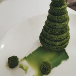 Lee's Confectionary & Pastry