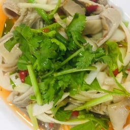 ยำกระเพาะหมู