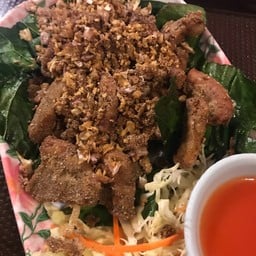 ไส้อ่อนทอดกระเทียม