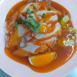 ข้าวหมูแดง