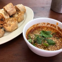 ร้านอร่อย (เจ๊ปทุม)