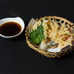 ผักรวมเทมปุระ