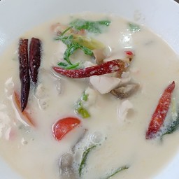 ต้มข่าไก่