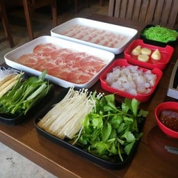 ชาบูตู้มมม ท่าม่วง