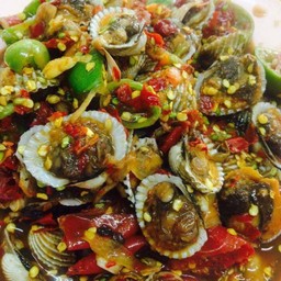 ตำเกาเหลาหอยแครง