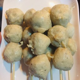 ลูกชิ้นเอ็นหมูจัมโบ้