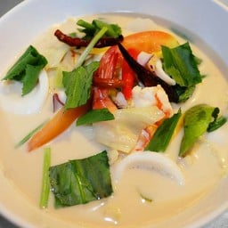 ต้มข่าทะเล