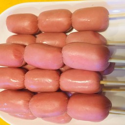 ไส้กรอกแดง