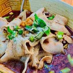 เตี๋ยวเรือหมูสไลด์