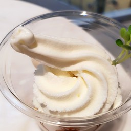 หวานน้อยหอมมะพร้าว