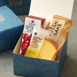 สแน็คบ็อกซ์ Set B3 แซนวิชแฮม + เค้กกล้วยหอม + น้ำนมข้าวโพด