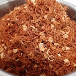 หมูฝอยทอดกรอบ ออกจากกะทะใหม่ๆ กรอบอร่อย กินเปล่าๆตอนนั่งดูทีวีก็ได้  