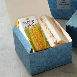 สแน็คบ็อกซ์ Set AA2 แซนวิชทูน่า + น้ำนมข้าวโพด