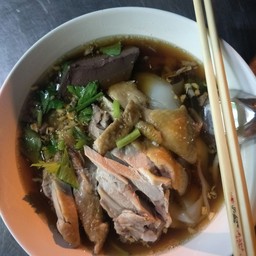 ชามละ 40.- บาท