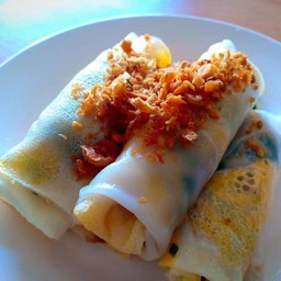 ปากหม้อไข่เจียวม้วน