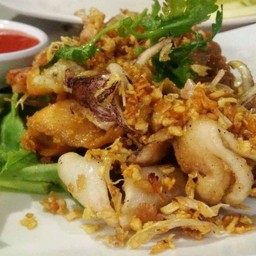 รวมมิตรทอดกระเทียม