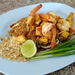 ก๋วยเตี๋ยวชากังราว เกาะสมุย