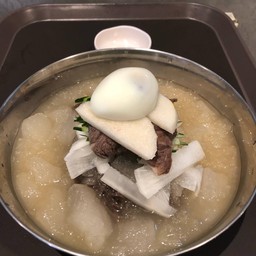 물냉면 - มุลแนงเมียน