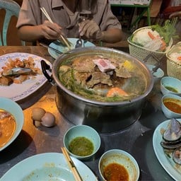 หมูกระทะไม้เอก