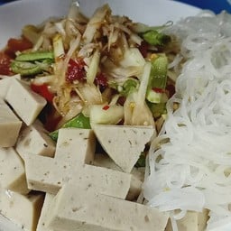 ร้านอาหารคุณติ๊กตามสั่ง