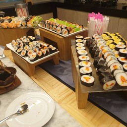 Analog Restaurant @ Tsix5 Hotel (อะนาล็อก เรสเทอรองท์ @ ทีซิกซ์ไฟว์ โฮเทล)